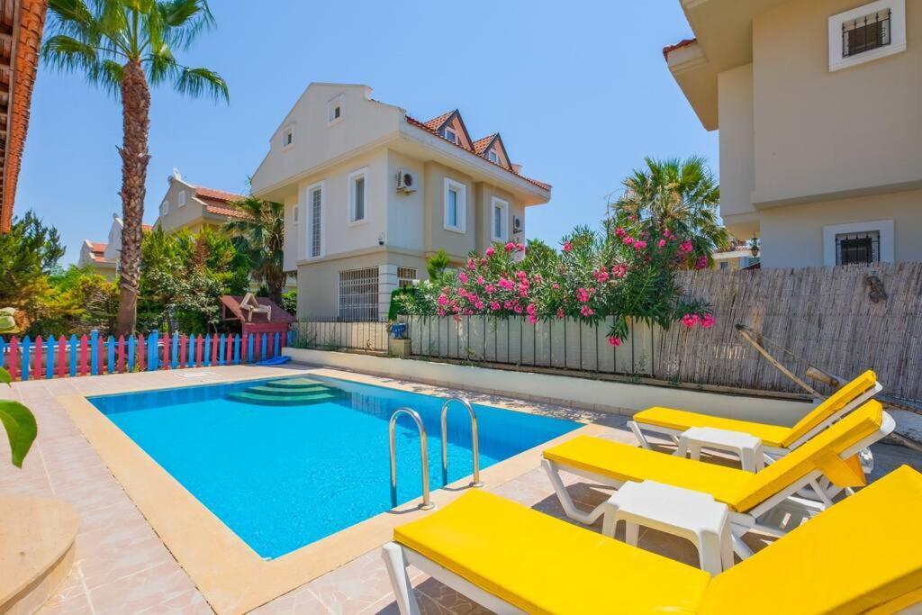 Infinity Sunshine Villa Fethiye Buitenkant foto