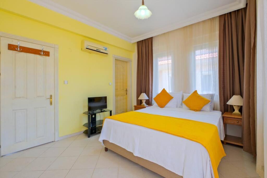 Infinity Sunshine Villa Fethiye Buitenkant foto